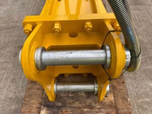 TEB06 11.0-18.0 Tonne Pecker Breaker Hammer